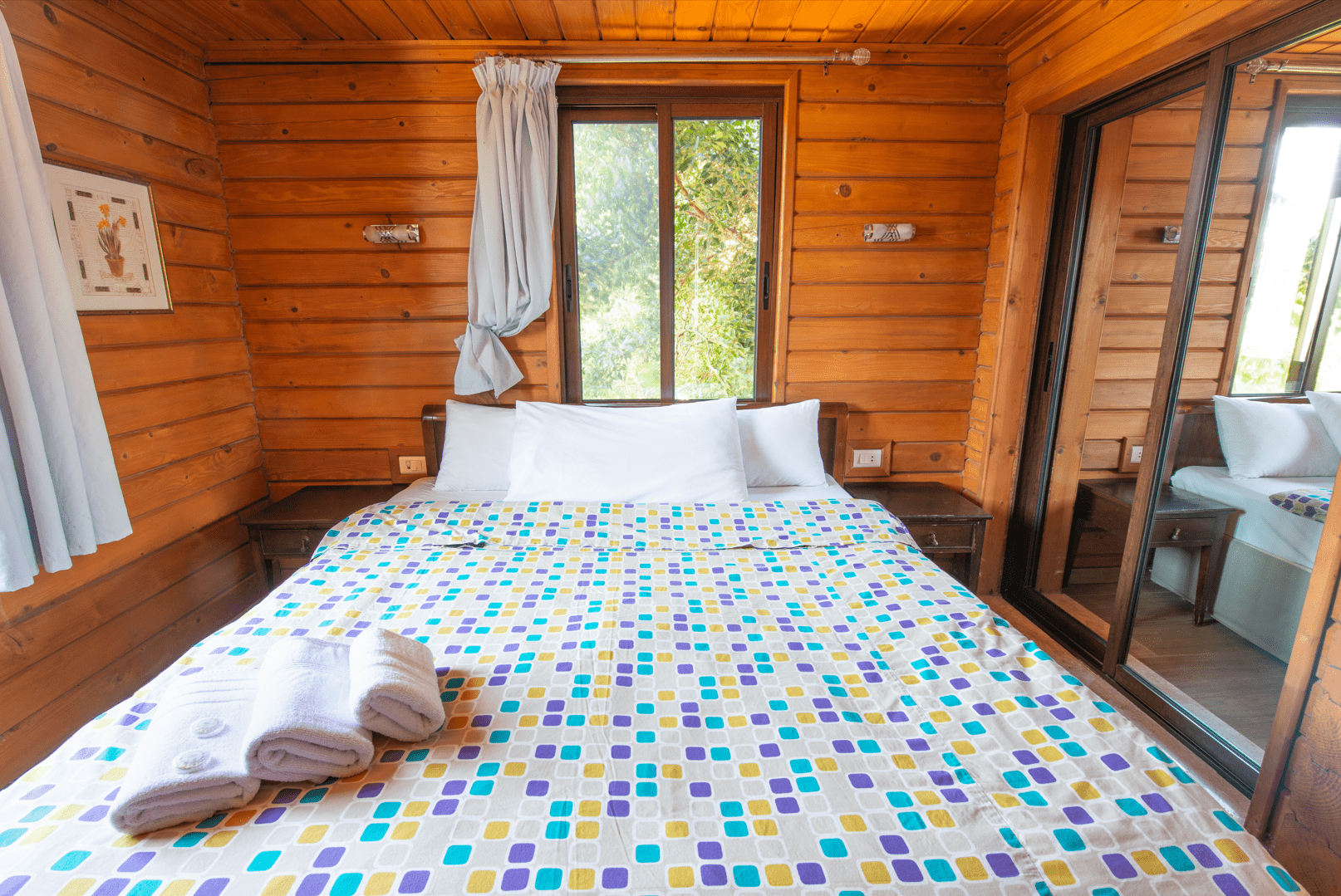 Wooden Bungalow - Suites