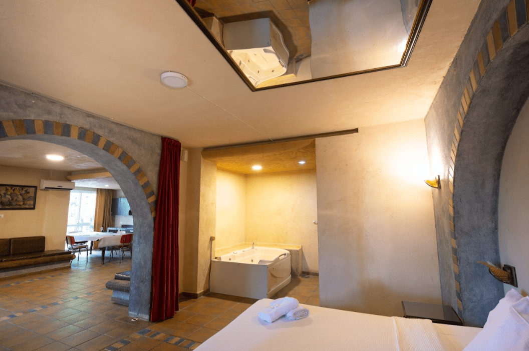 Jacuzzi Chalet